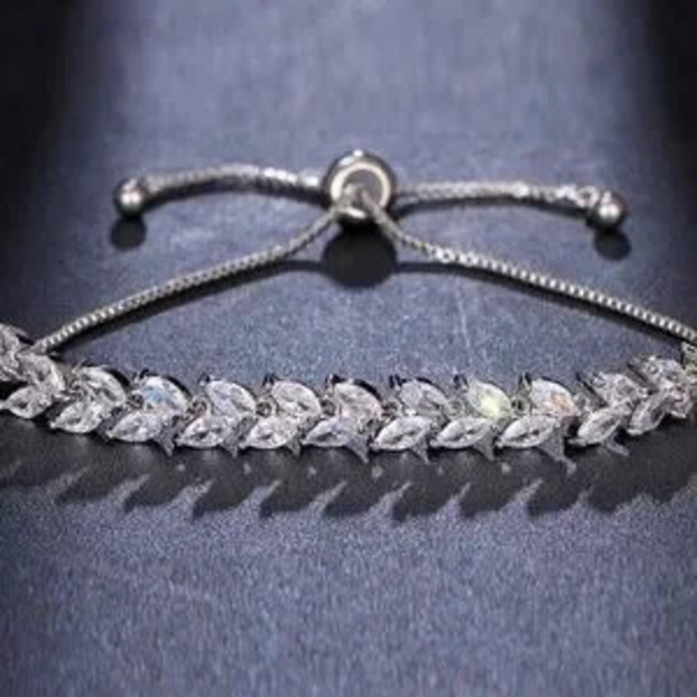 14K Gold Plated Diamond Leaf Bracelet